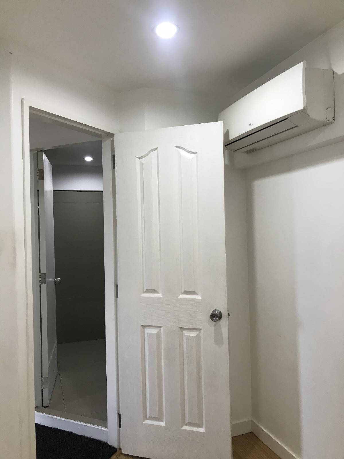 Second Bedroom's door access
